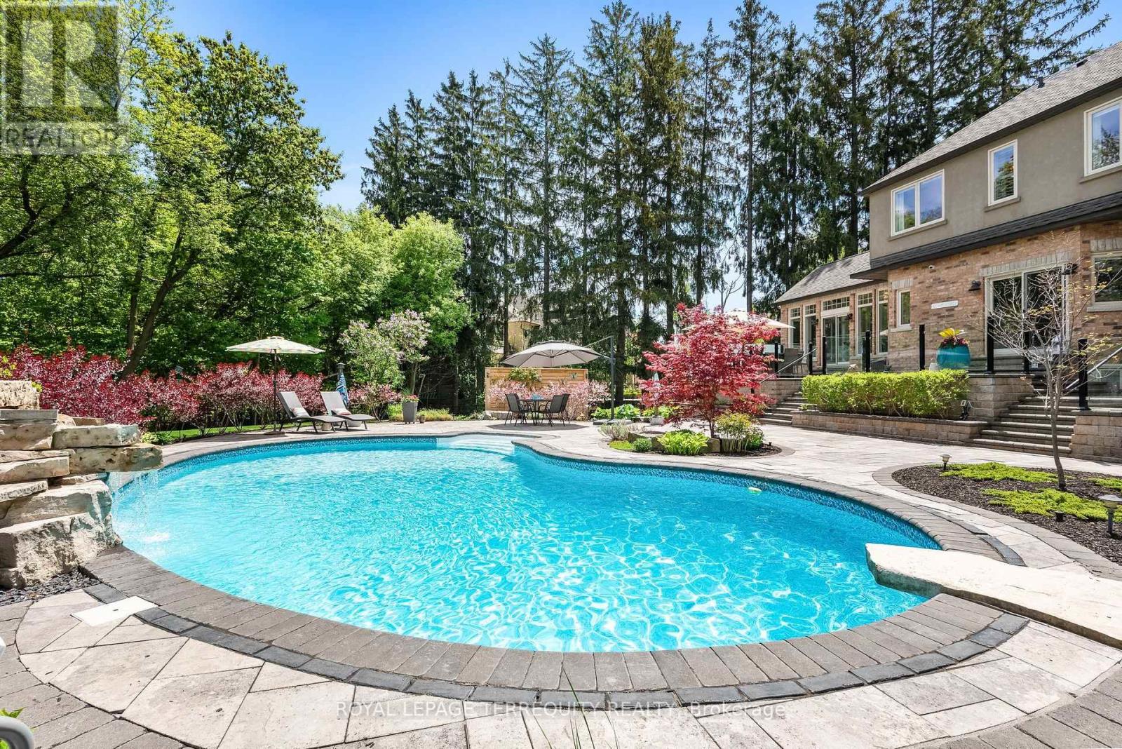 507 Rougemount Drive, Pickering, Ontario  L1W 2B8 - Photo 48 - E13695290
