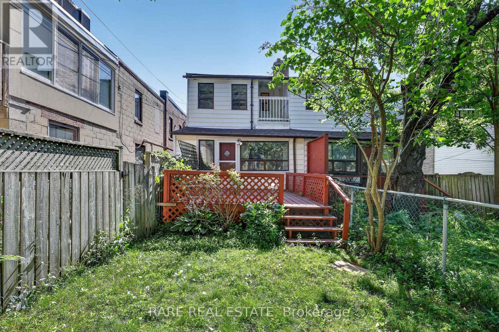 890 & 892 Broadview Avenue, Toronto, Ontario  M4K 2R1 - Photo 13 - E13695322