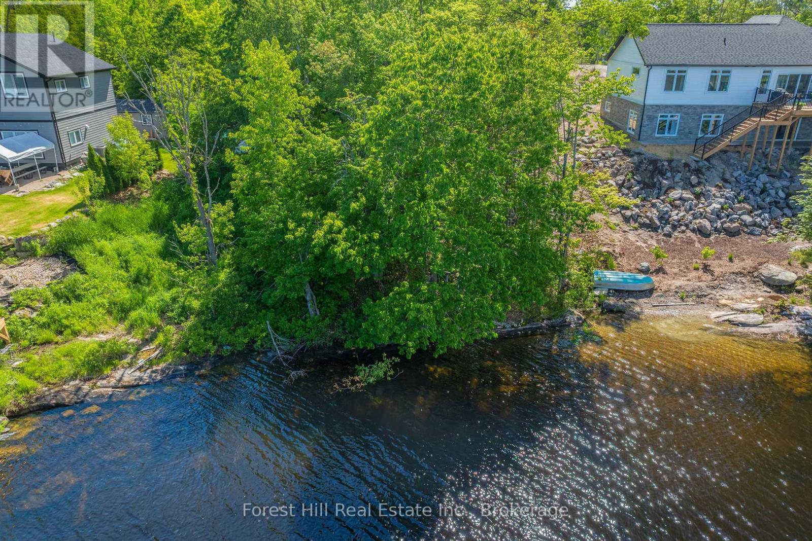 18 Hawkins Point Road, Georgian Bay, Ontario P0C 1A0 - Photo 12 - X13695026