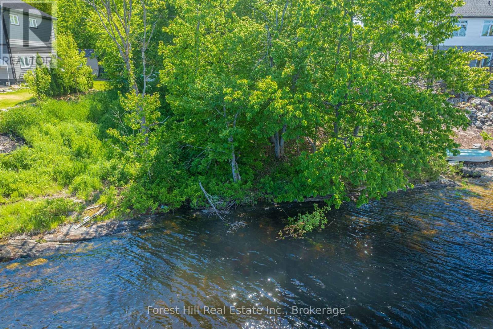 18 Hawkins Point Road, Georgian Bay, Ontario P0C 1A0 - Photo 15 - X13695026