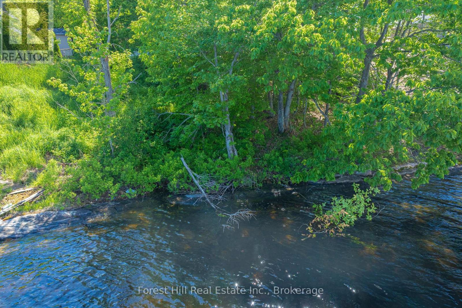 18 Hawkins Point Road, Georgian Bay, Ontario P0C 1A0 - Photo 16 - X13695026