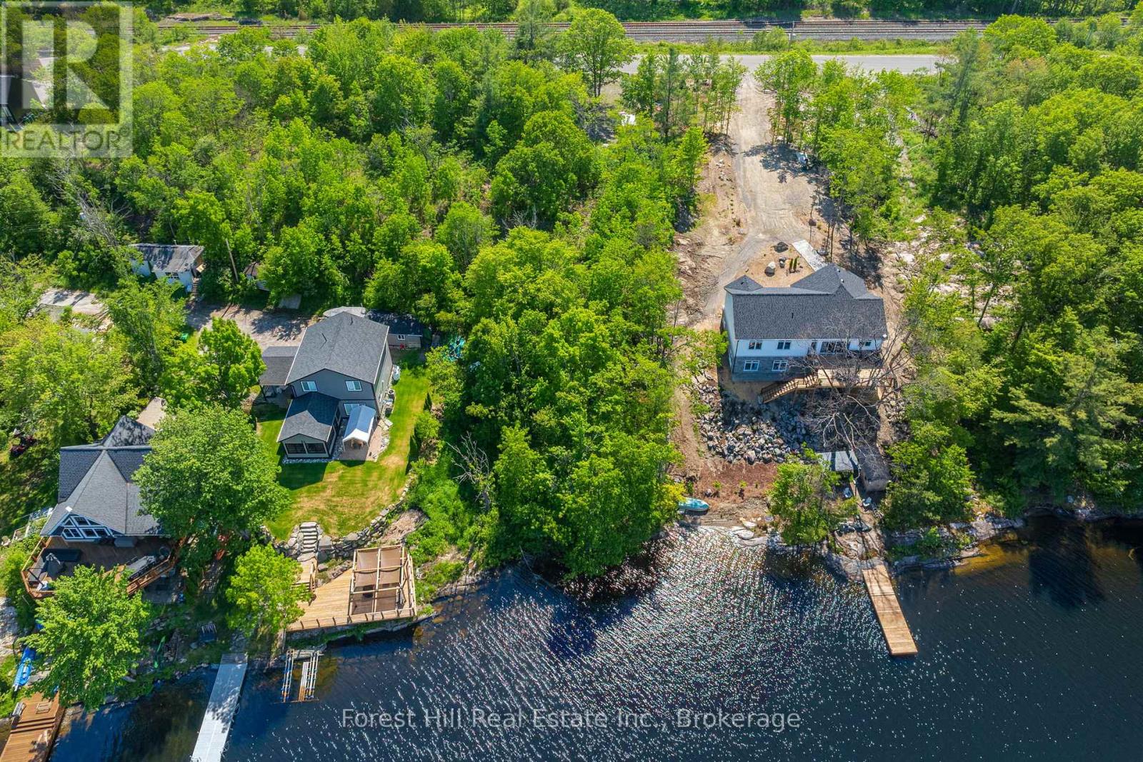 18 Hawkins Point Road, Georgian Bay, Ontario P0C 1A0 - Photo 20 - X13695026