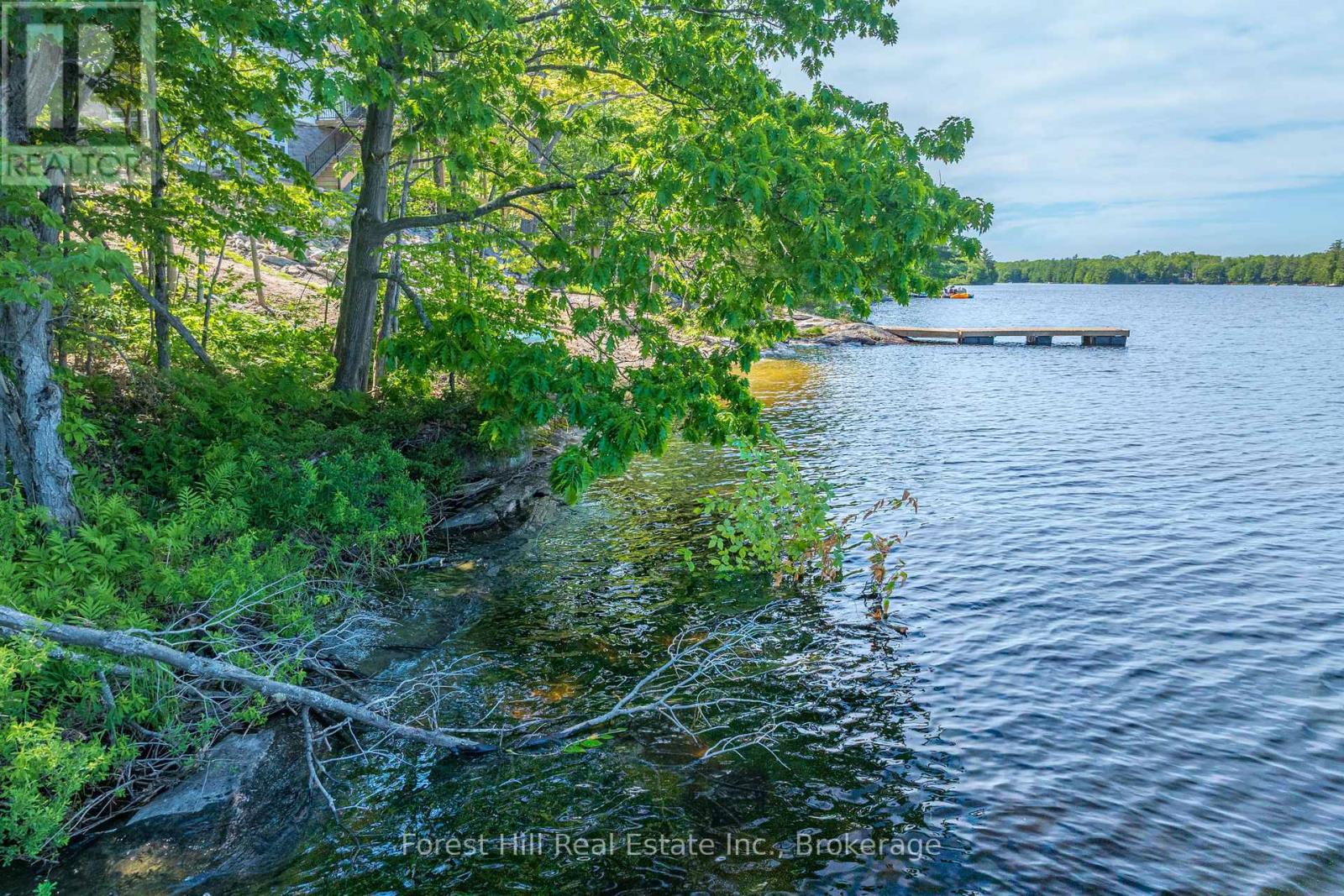18 Hawkins Point Road, Georgian Bay, Ontario P0C 1A0 - Photo 3 - X13695026