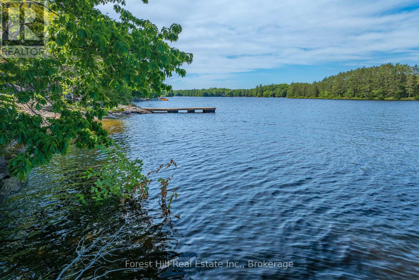 18 Hawkins Point Road, Georgian Bay, Ontario P0C 1A0 - Photo 4 - X13695026