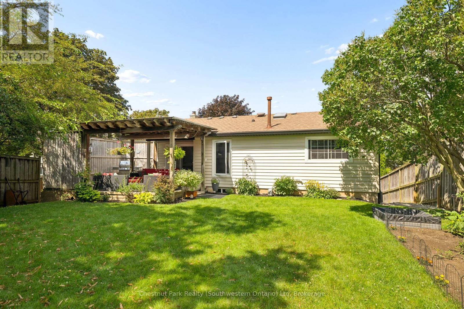 158 Autumn Hill Crescent, Kitchener, Ontario  N2N 1K8 - Photo 44 - X13695030
