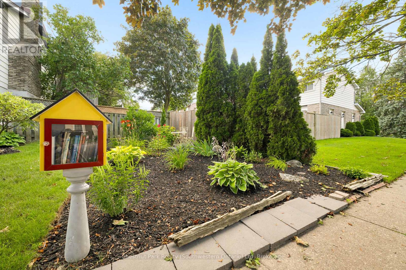 158 Autumn Hill Crescent, Kitchener, Ontario  N2N 1K8 - Photo 7 - X13695030