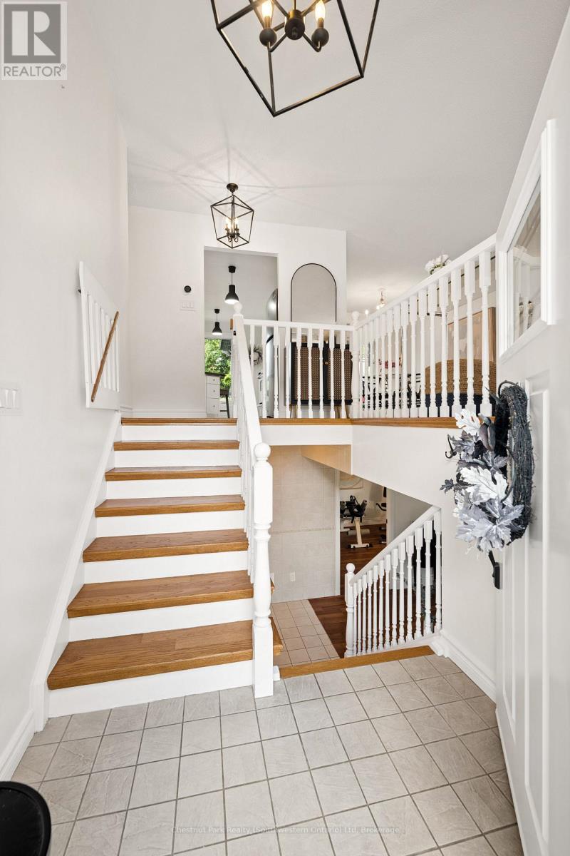 158 Autumn Hill Crescent, Kitchener, Ontario  N2N 1K8 - Photo 9 - X13695030