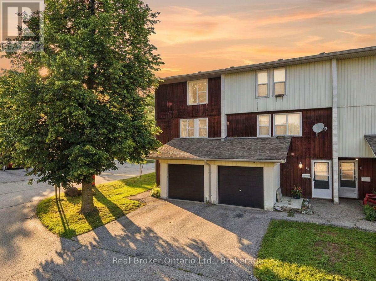 93 - 135 CHALMERS STREET S, Cambridge, Ontario