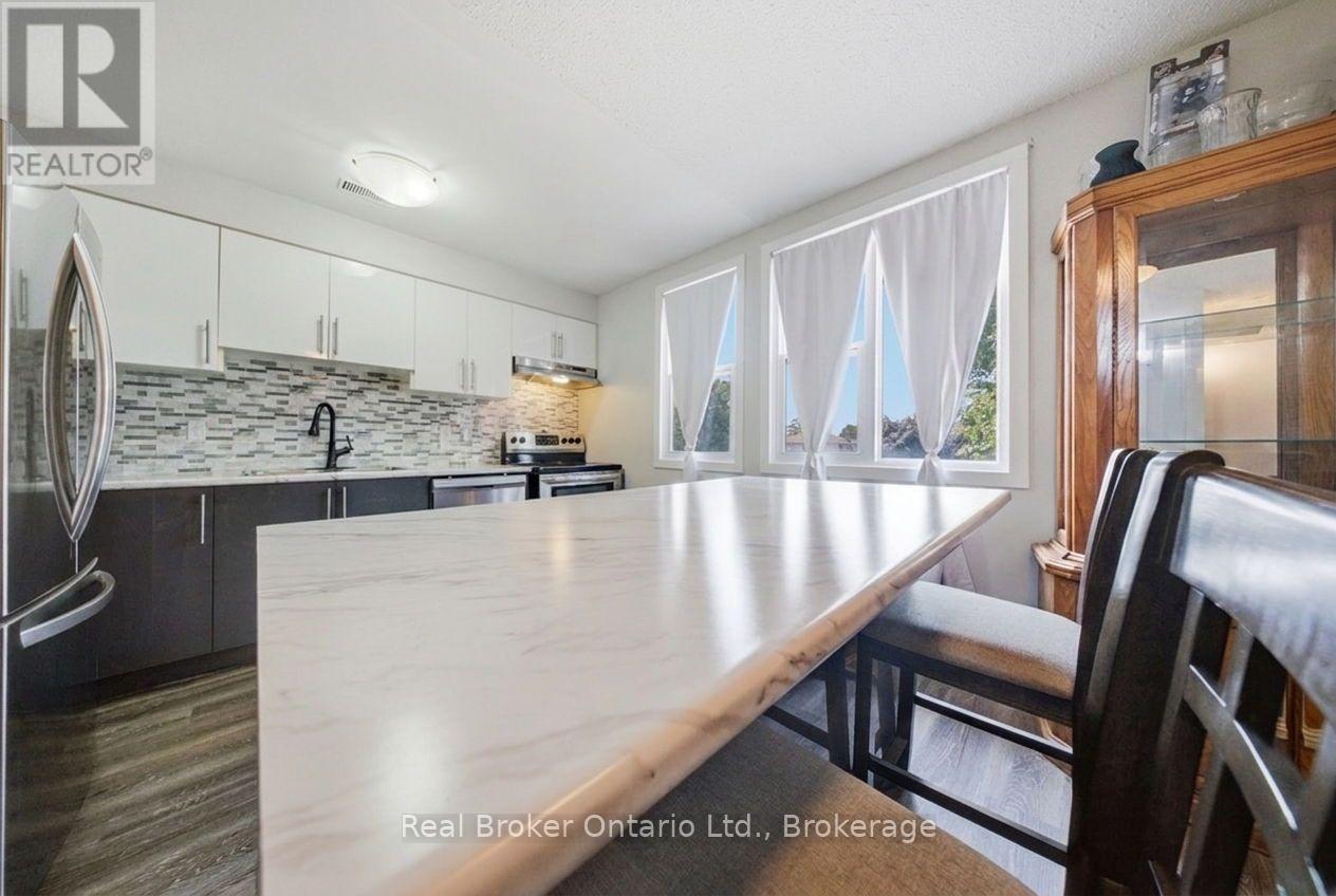 93 - 135 Chalmers Street S, Cambridge, Ontario  N1R 6M2 - Photo 20 - X13695034