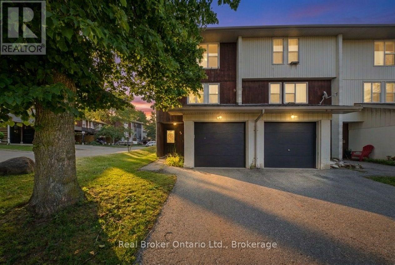 93 - 135 Chalmers Street S, Cambridge, Ontario  N1R 6M2 - Photo 3 - X13695034