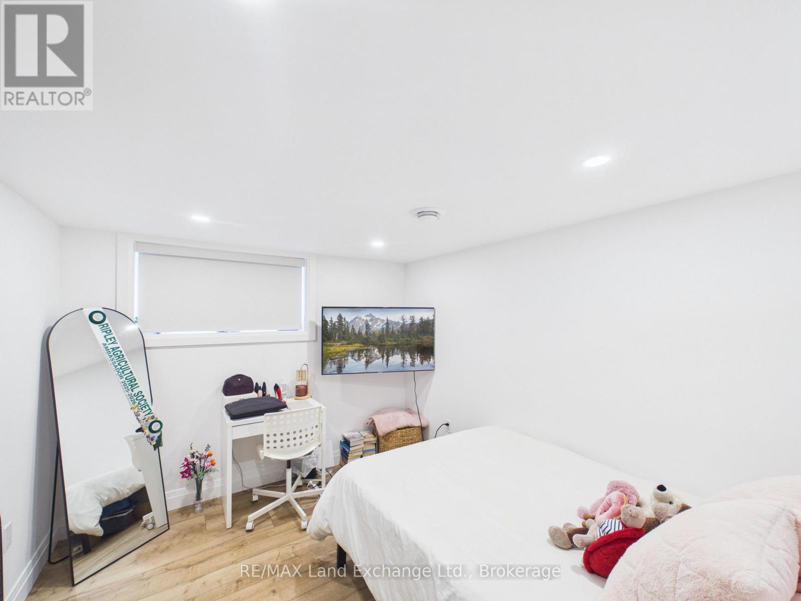 2 Park Street, Huron-Kinloss, Ontario  N0G 2R0 - Photo 16 - X13695128