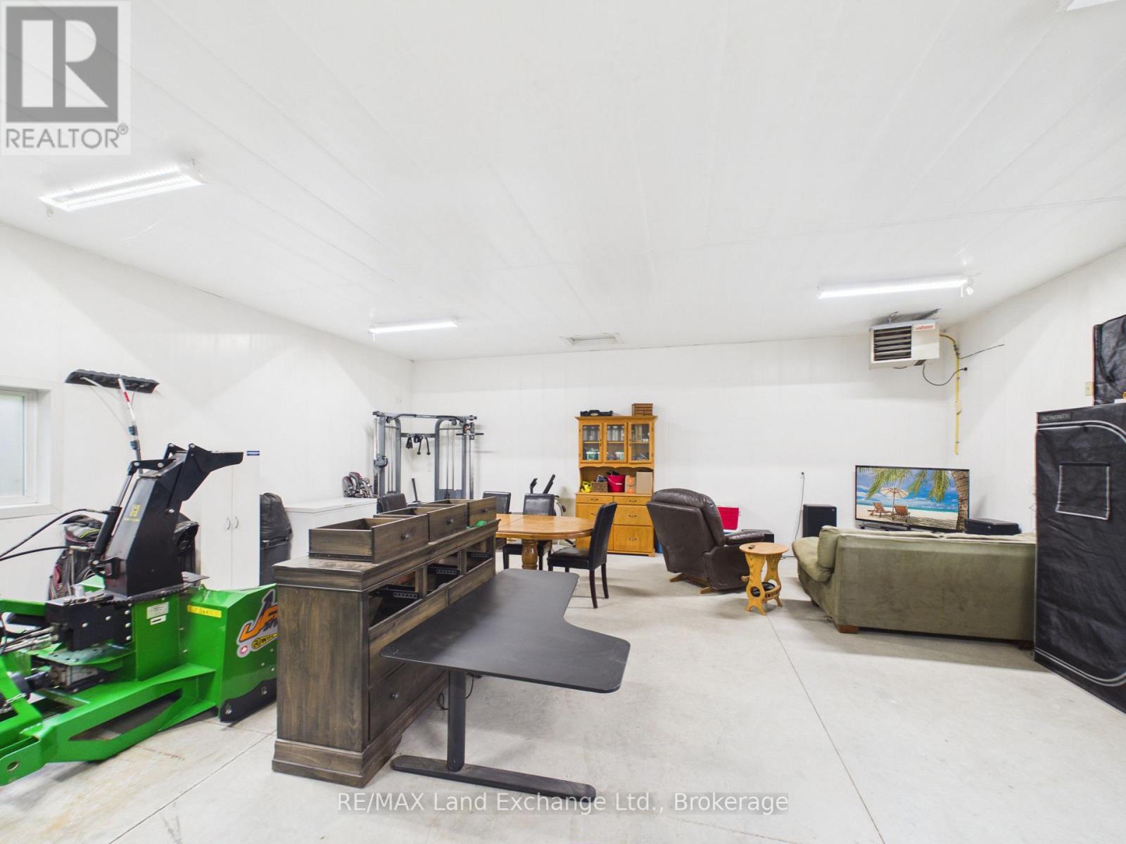 2 Park Street, Huron-Kinloss, Ontario  N0G 2R0 - Photo 23 - X13695128