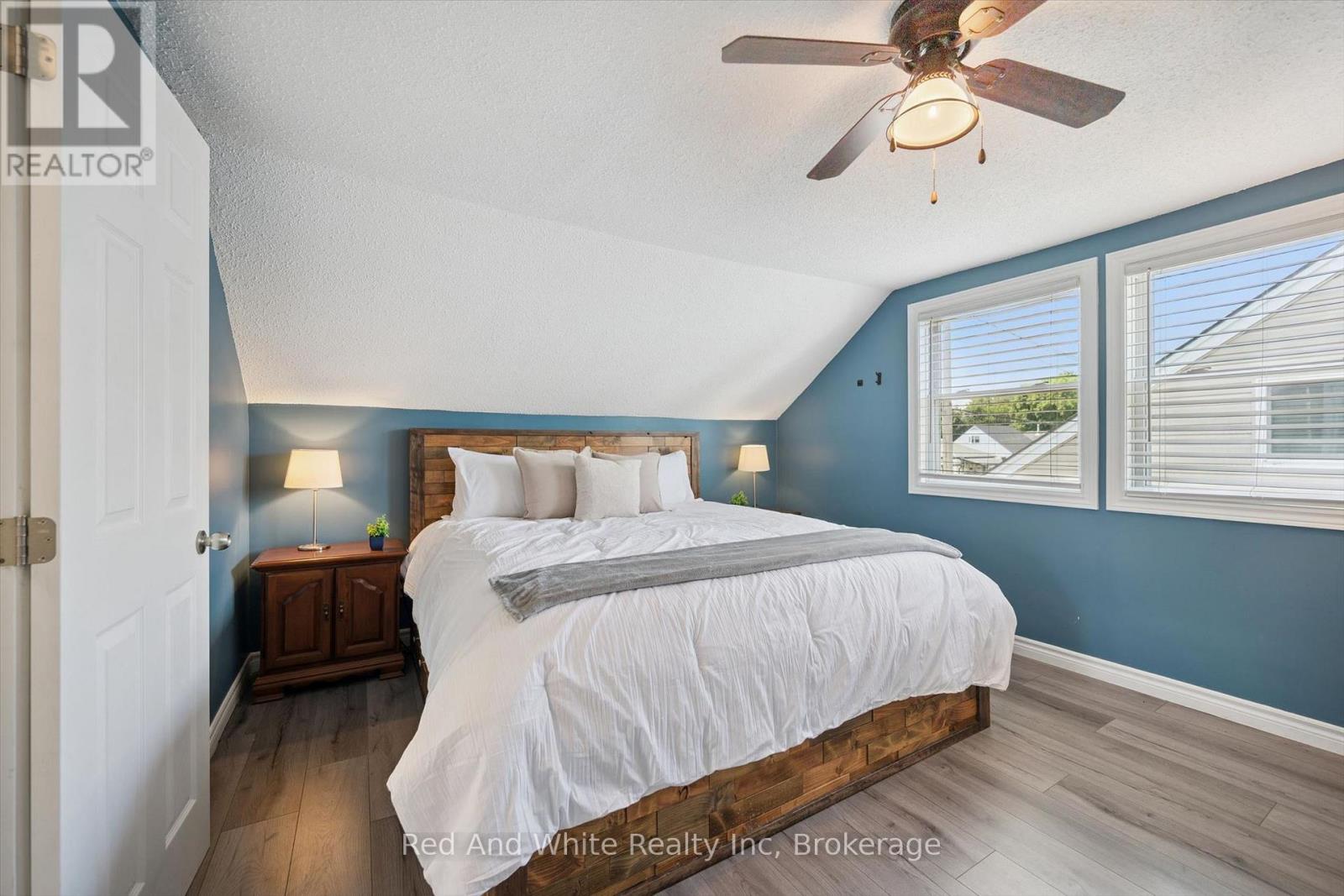 131 Norfolk Avenue, Cambridge, Ontario  N1R 3V3 - Photo 15 - X13695184