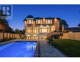 35 LLOYDMINSTER CRESCENT, Toronto, Ontario