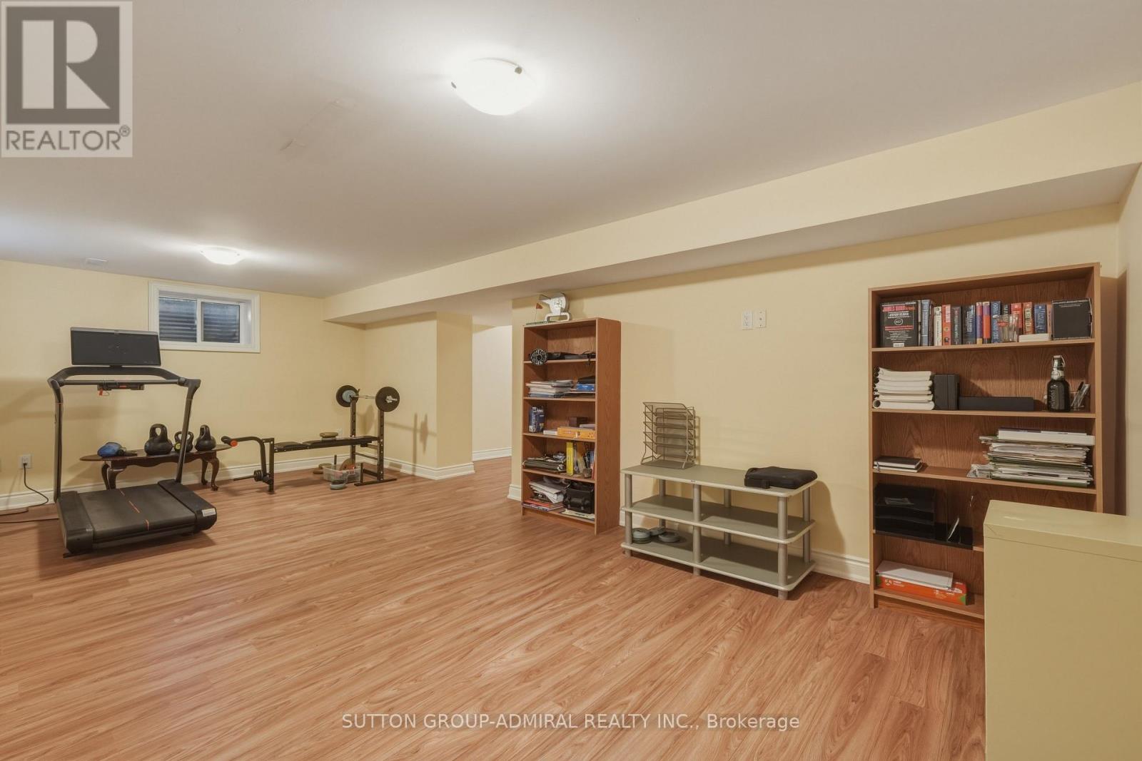 90 Brillinger Street, Richmond Hill (North Richvale), Ontario  L4C 8Y3 - Photo 33 - N13695022