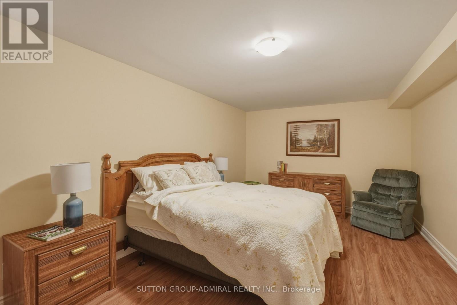 90 Brillinger Street, Richmond Hill (North Richvale), Ontario  L4C 8Y3 - Photo 34 - N13695022