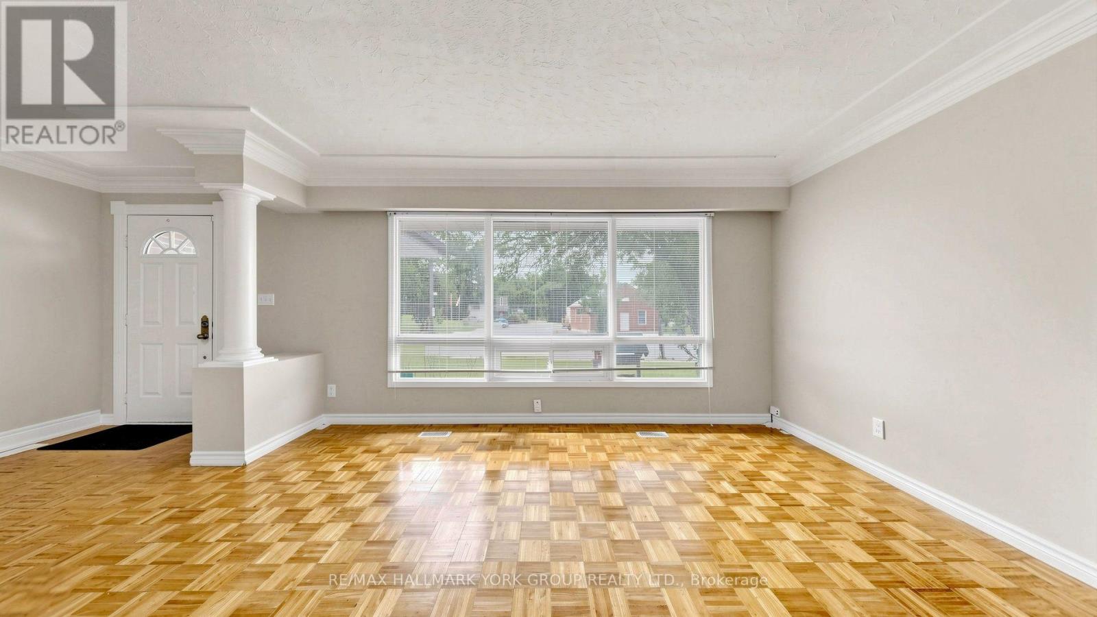 18995 Leslie Street, East Gwillimbury (Sharon), Ontario  L0G 1V0 - Photo 14 - N13695110