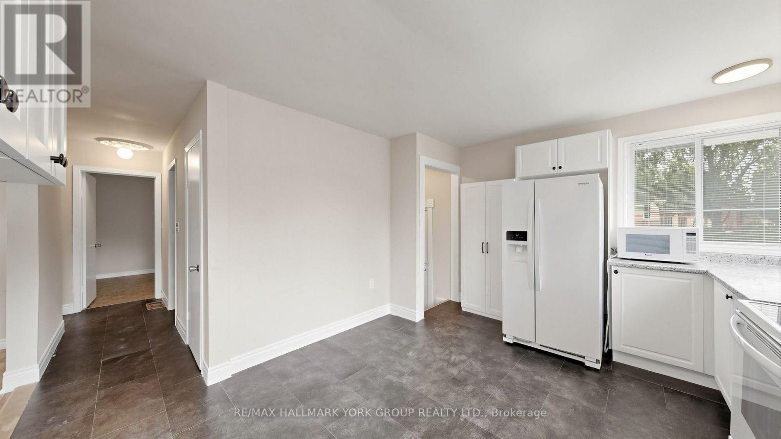 18995 Leslie Street, East Gwillimbury (Sharon), Ontario  L0G 1V0 - Photo 21 - N13695110