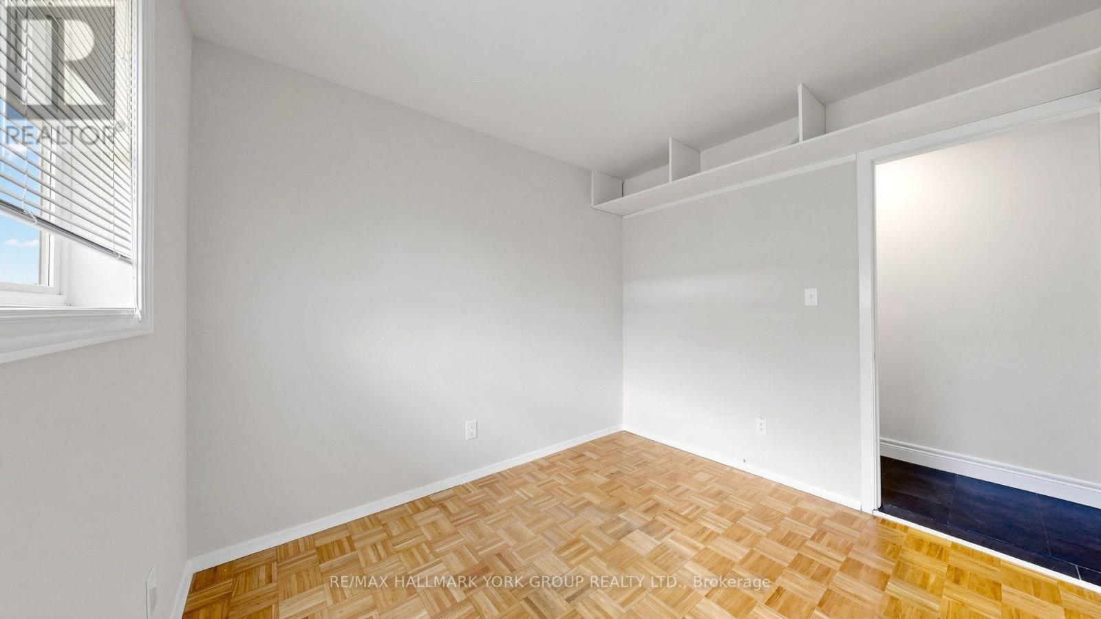 18995 Leslie Street, East Gwillimbury (Sharon), Ontario  L0G 1V0 - Photo 35 - N13695110