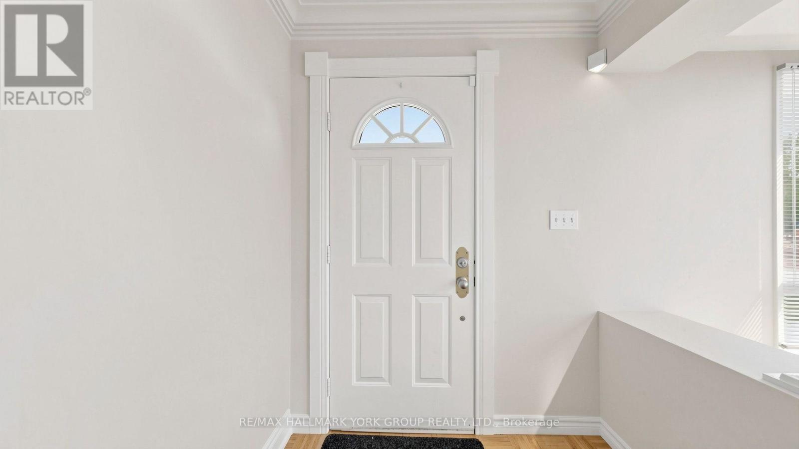 18995 Leslie Street, East Gwillimbury (Sharon), Ontario  L0G 1V0 - Photo 46 - N13695110