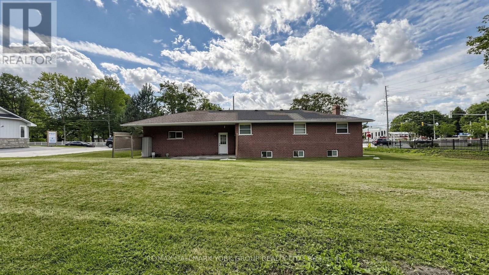 18995 Leslie Street, East Gwillimbury (Sharon), Ontario  L0G 1V0 - Photo 49 - N13695110