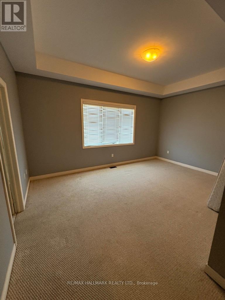 163 Inverness Way, Bradford West Gwillimbury (Bradford), Ontario  L3Z 0W6 - Photo 8 - N13695112