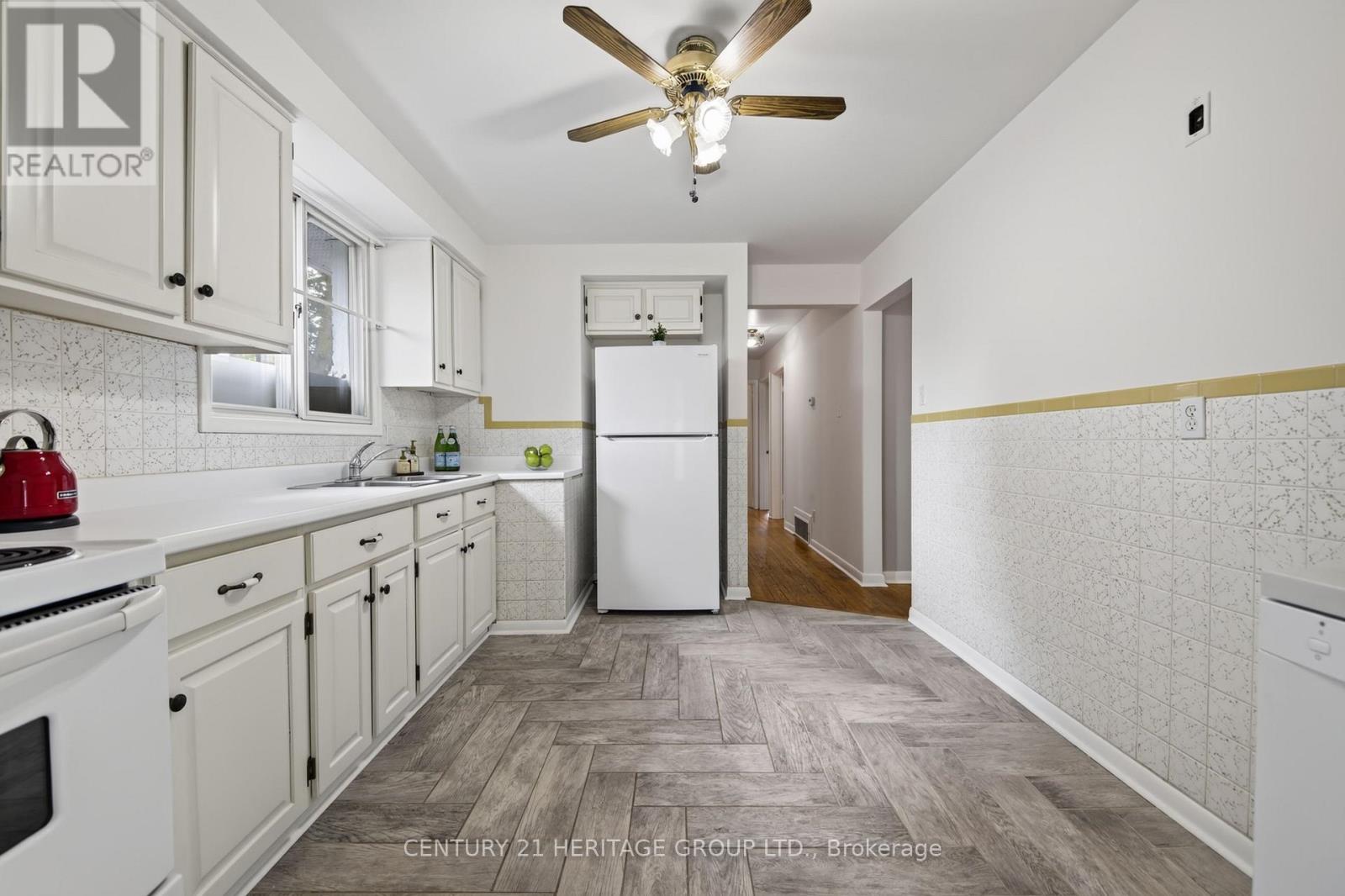 72 Kulpin Avenue, Bradford West Gwillimbury (Bradford), Ontario  L3Z 1T7 - Photo 11 - N13695140