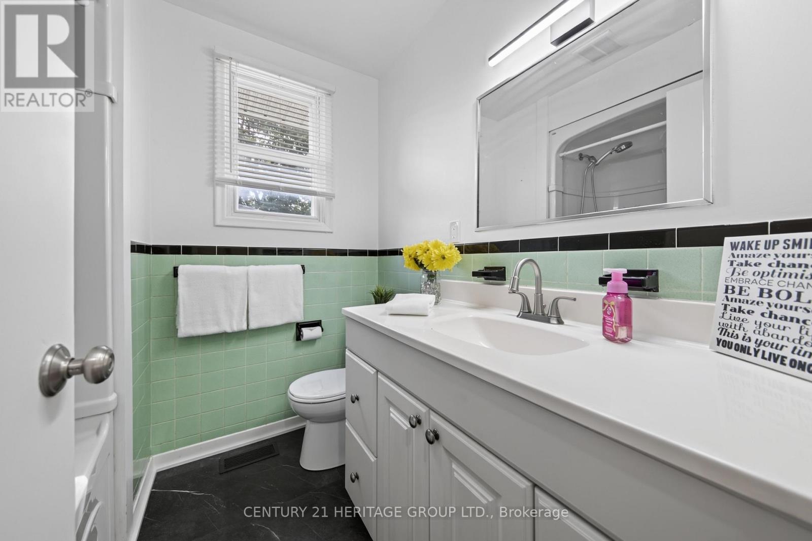 72 Kulpin Avenue, Bradford West Gwillimbury (Bradford), Ontario  L3Z 1T7 - Photo 20 - N13695140