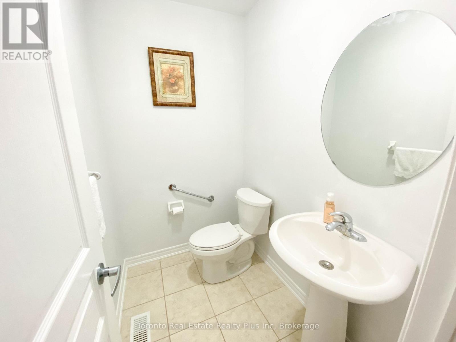 7 Braehead Drive, Richmond Hill, Ontario  L4E 0B5 - Photo 22 - N13695154