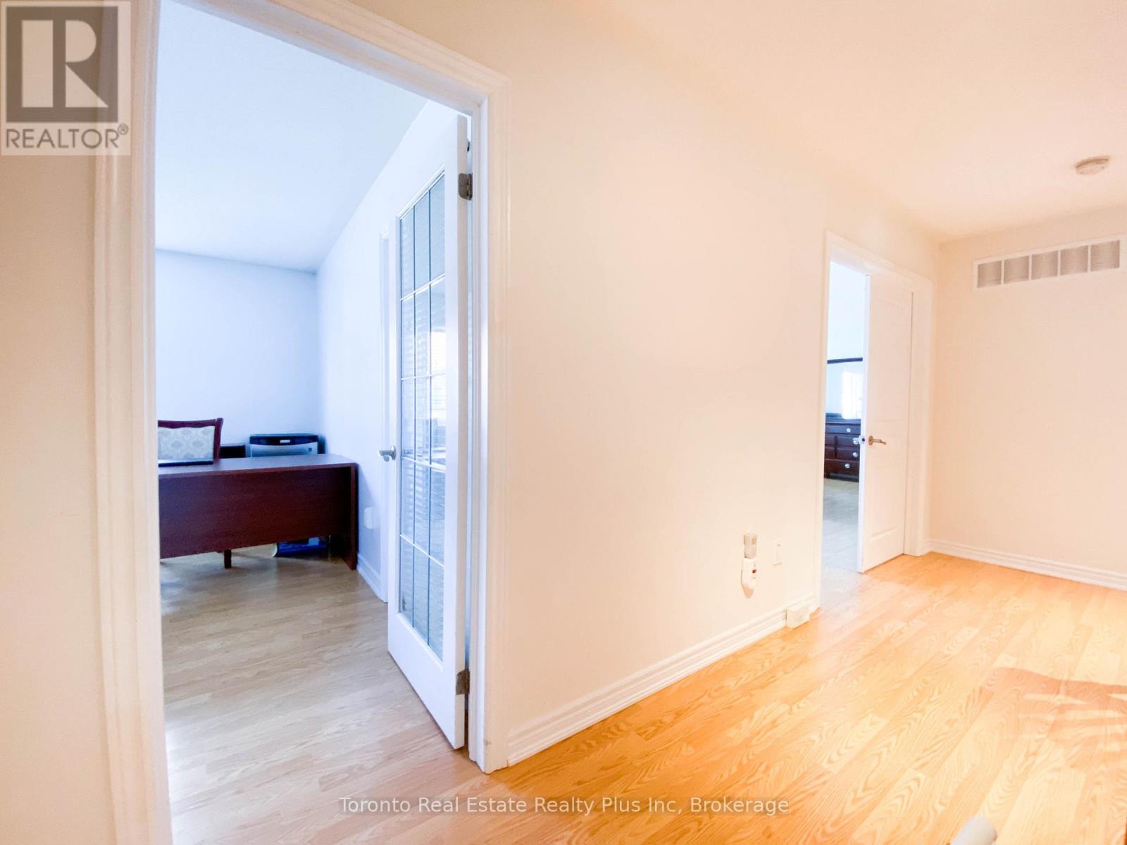 7 Braehead Drive, Richmond Hill, Ontario  L4E 0B5 - Photo 26 - N13695154