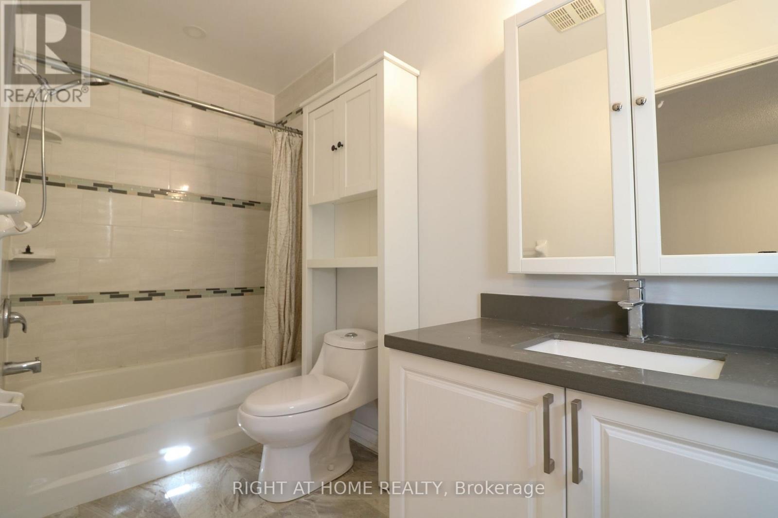 497 Ainsworth Drive E, Newmarket, Ontario  L3Y 8R6 - Photo 11 - N13695156