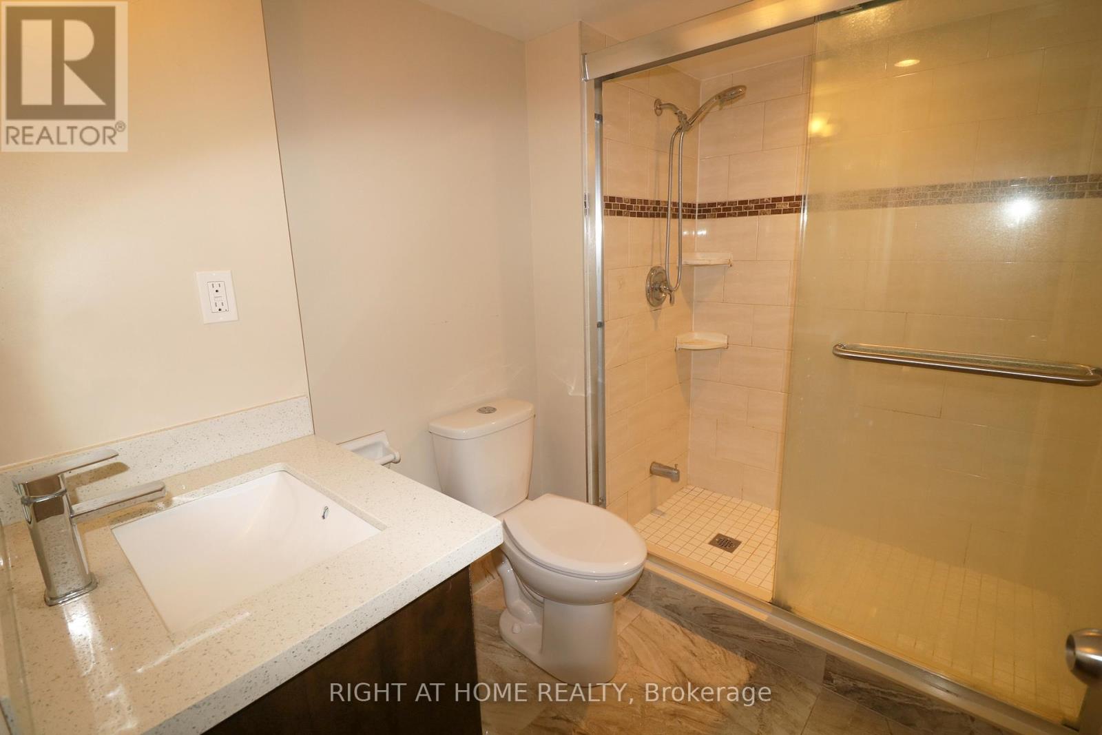 497 Ainsworth Drive E, Newmarket, Ontario  L3Y 8R6 - Photo 16 - N13695156