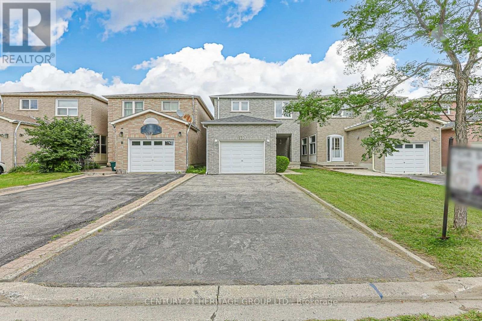 10 Woodhall Road, Markham, Ontario  L3S 1N9 - Photo 2 - N13695186