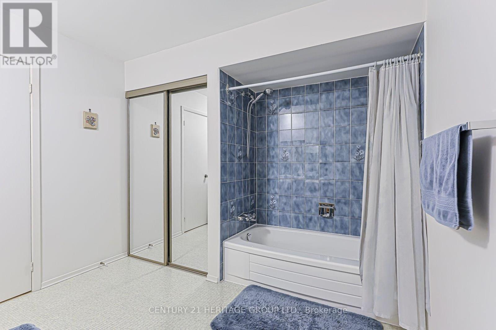 10 Woodhall Road, Markham, Ontario  L3S 1N9 - Photo 25 - N13695186