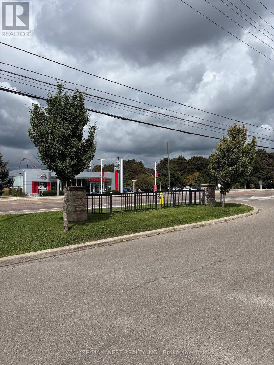 111 - 9441 Jane Street, Vaughan, Ontario  L6A 4H8 - Photo 7 - N13695234