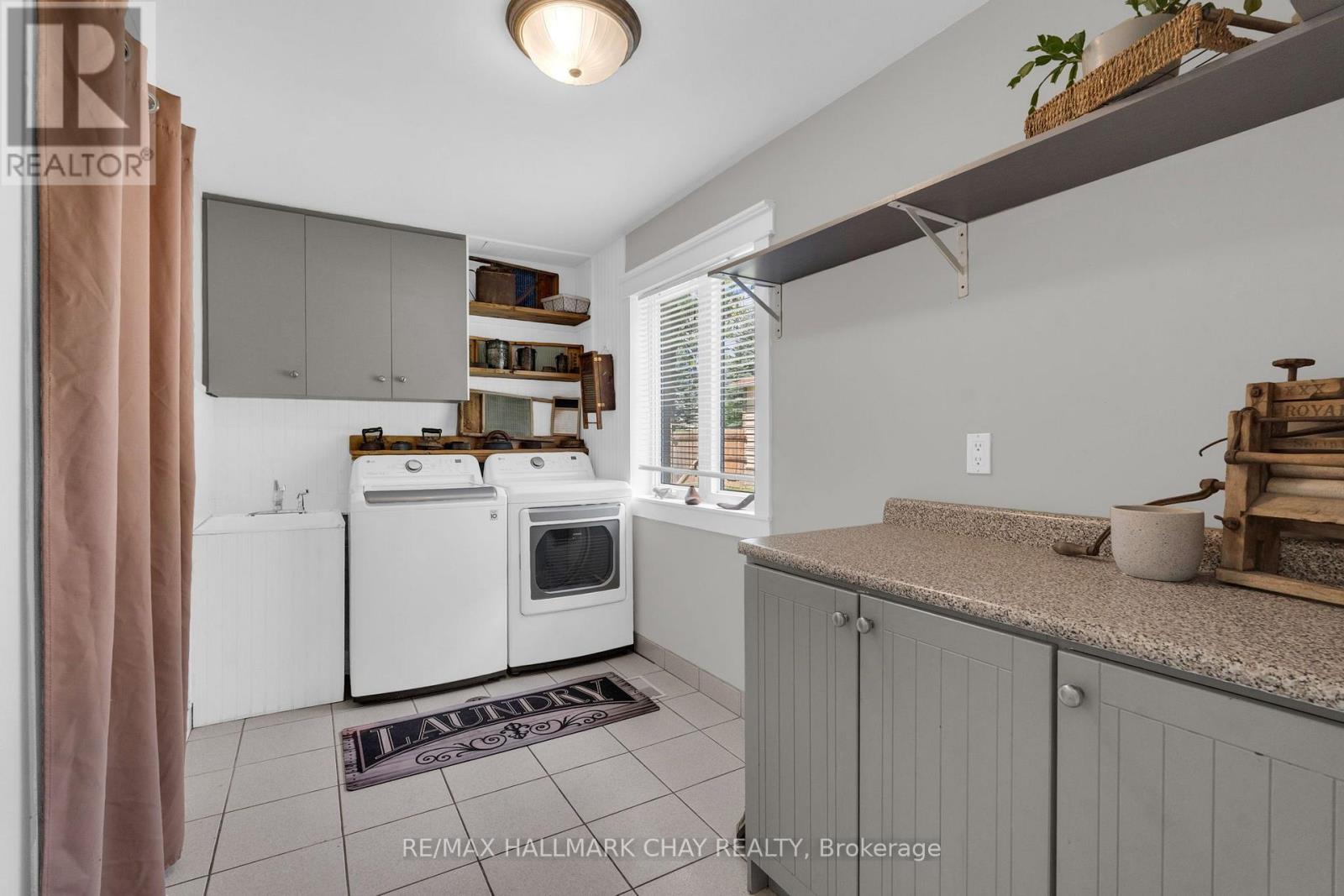 47 Lakeside Drive, Innisfil, Ontario  L9S 2T8 - Photo 24 - N13695248
