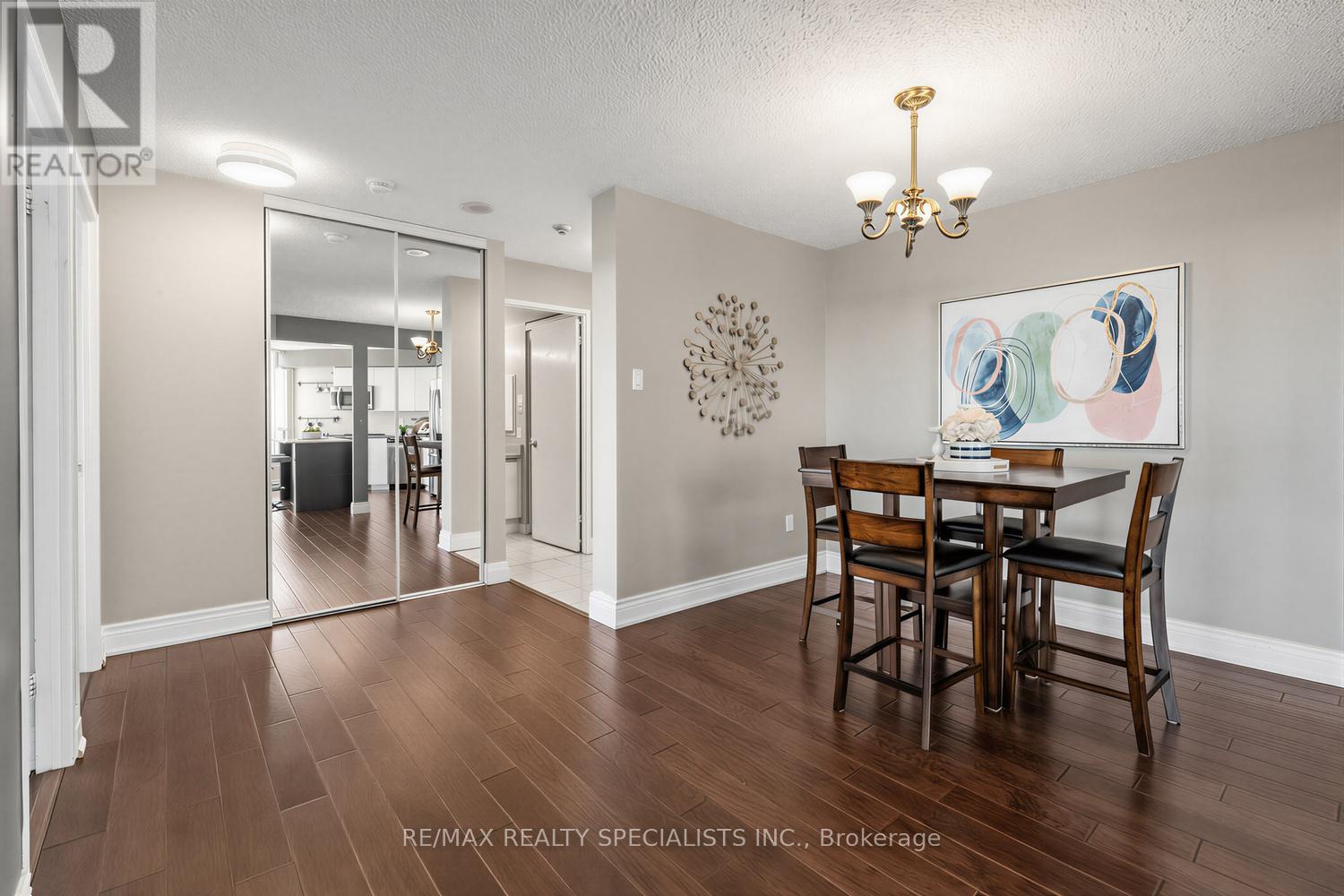 1006 - 10 Laurelcrest Street, Brampton, Ontario  L6S 5Y3 - Photo 11 - W13492178