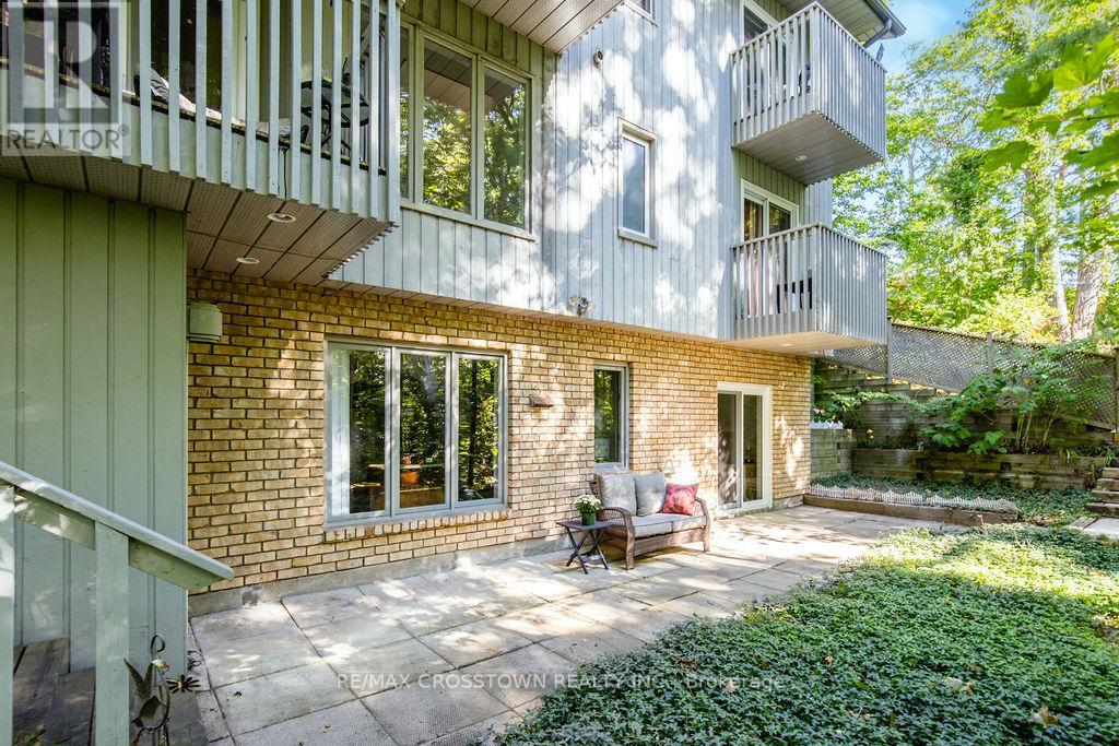 147 Anne Street N, Barrie (Sunnidale), Ontario  L4N 2B9 - Photo 10 - S13695208