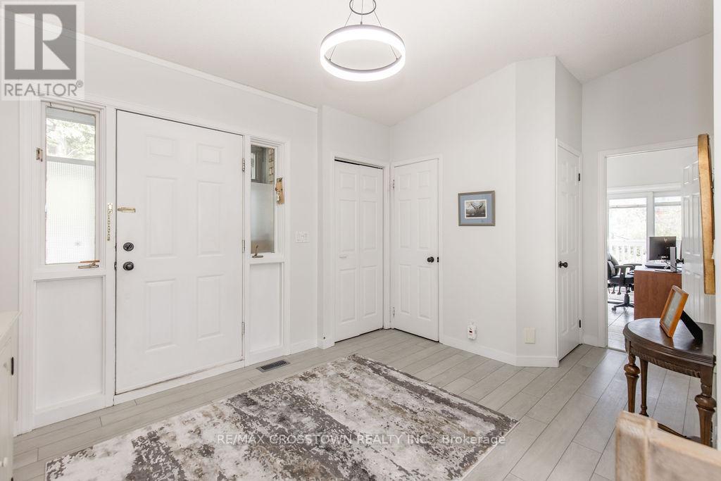 147 Anne Street N, Barrie (Sunnidale), Ontario  L4N 2B9 - Photo 13 - S13695208