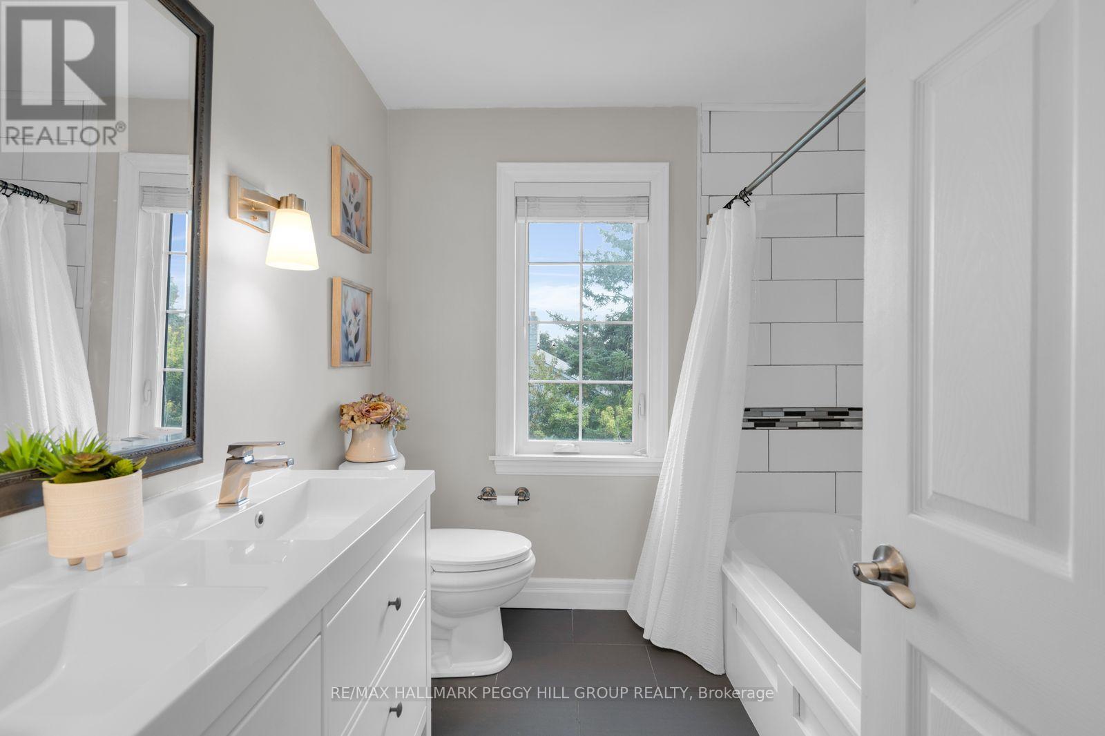 39 Howard Drive, Oro-Medonte, Ontario  L0L 2E0 - Photo 13 - S13695296