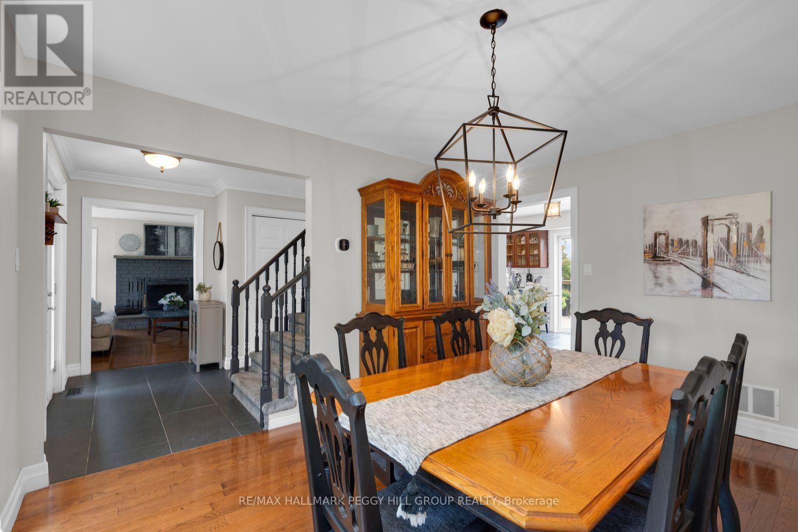 39 Howard Drive, Oro-Medonte, Ontario  L0L 2E0 - Photo 7 - S13695296