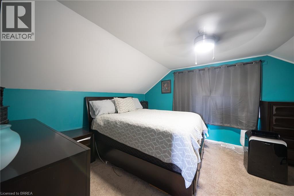 77 Eighth Avenue, Brantford, Ontario  N3S 1C4 - Photo 15 - 40857105