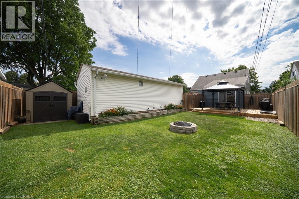 77 Eighth Avenue, Brantford, Ontario  N3S 1C4 - Photo 23 - 40857105