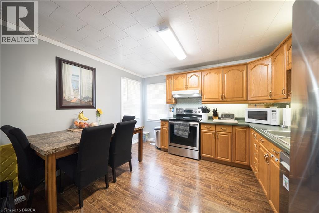 77 Eighth Avenue, Brantford, Ontario  N3S 1C4 - Photo 8 - 40857105