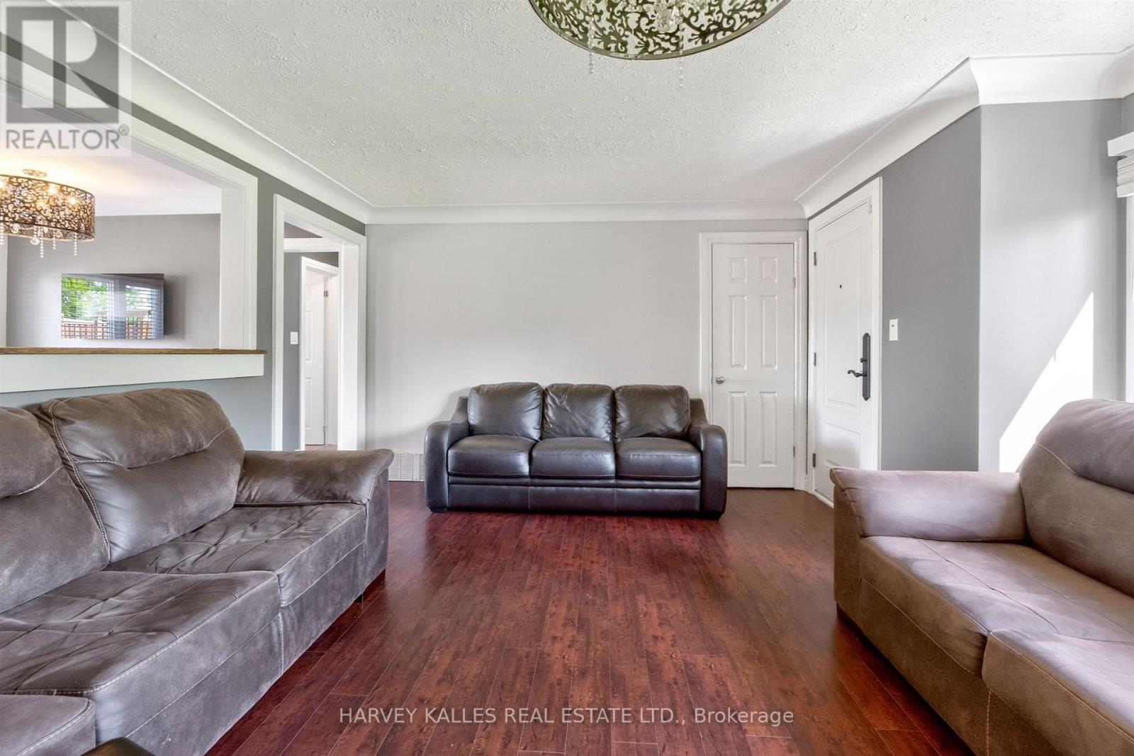 7566 Sixth Line, Milton, Ontario  L0P 1E0 - Photo 4 - W13694996