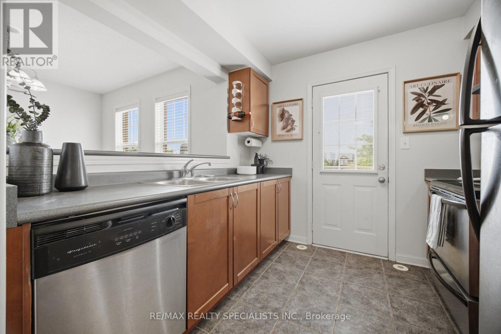 Unknown Address, ,    - Photo 4 - W13694998