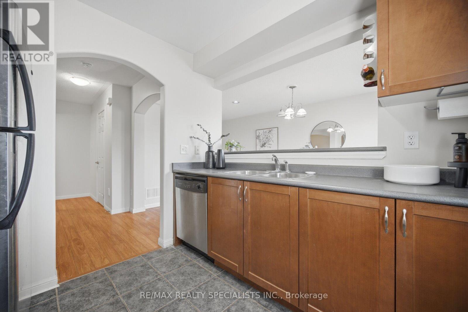 Unknown Address, ,    - Photo 5 - W13694998