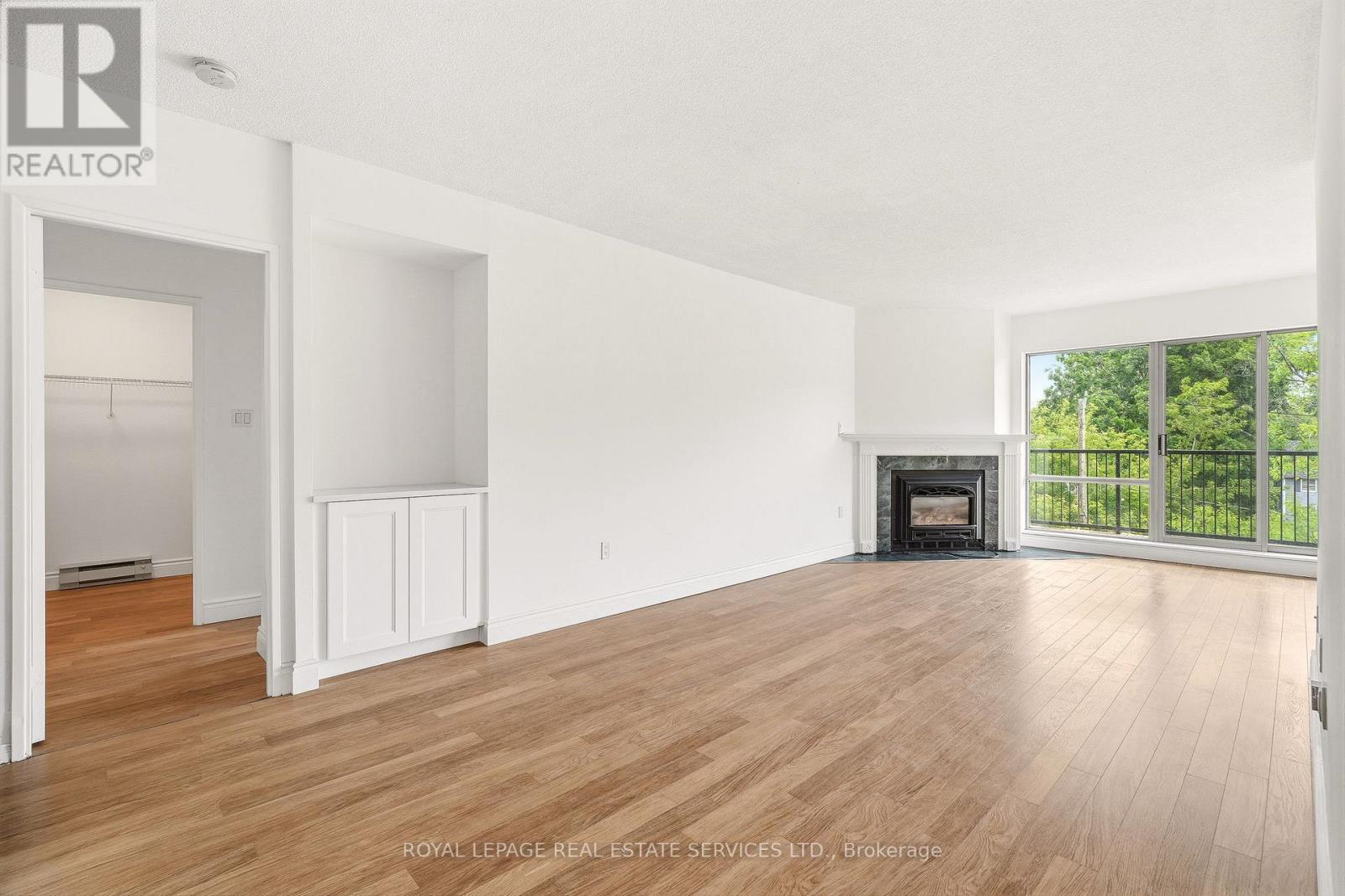 301 - 162 Reynolds Street, Oakville, Ontario  L6J 3K9 - Photo 15 - W13695024