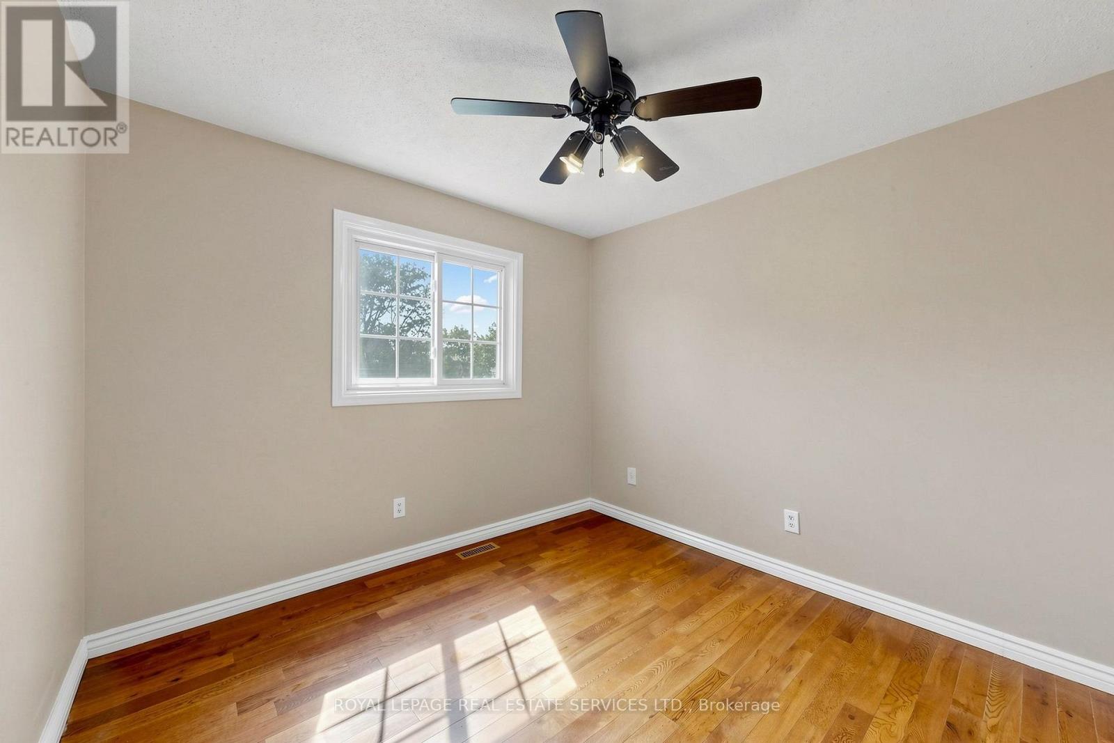 37 Woodsview Avenue, Toronto, Ontario  M9W 6B9 - Photo 36 - W13695052