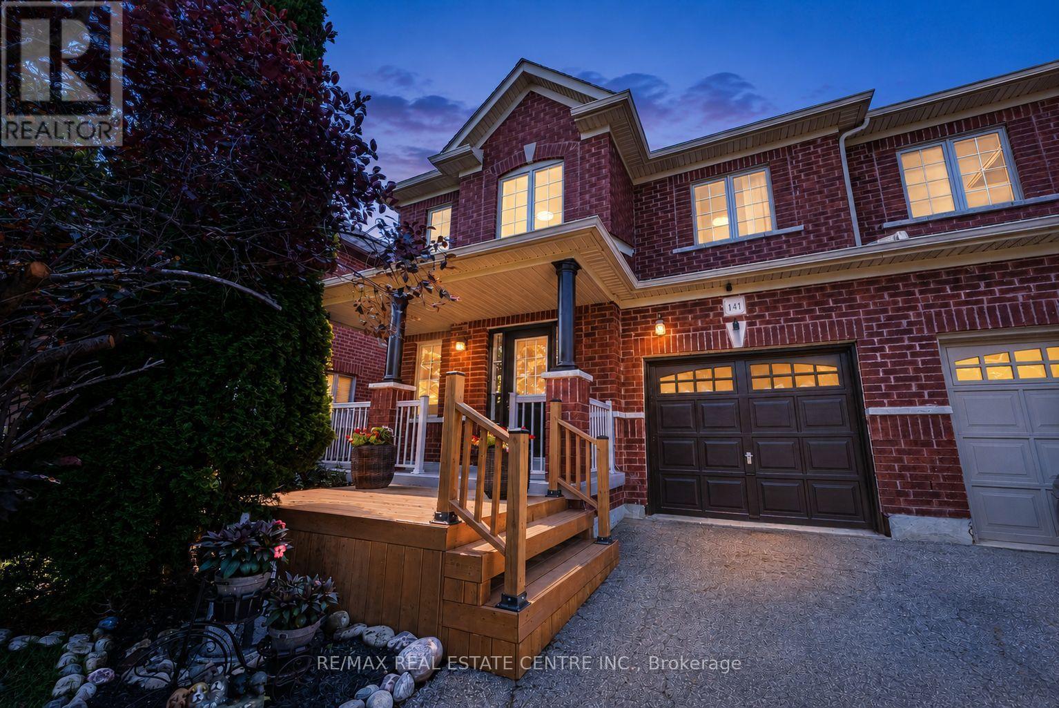 141 Lavery Heights, Milton, Ontario  L9T 0V4 - Photo 2 - W13695072